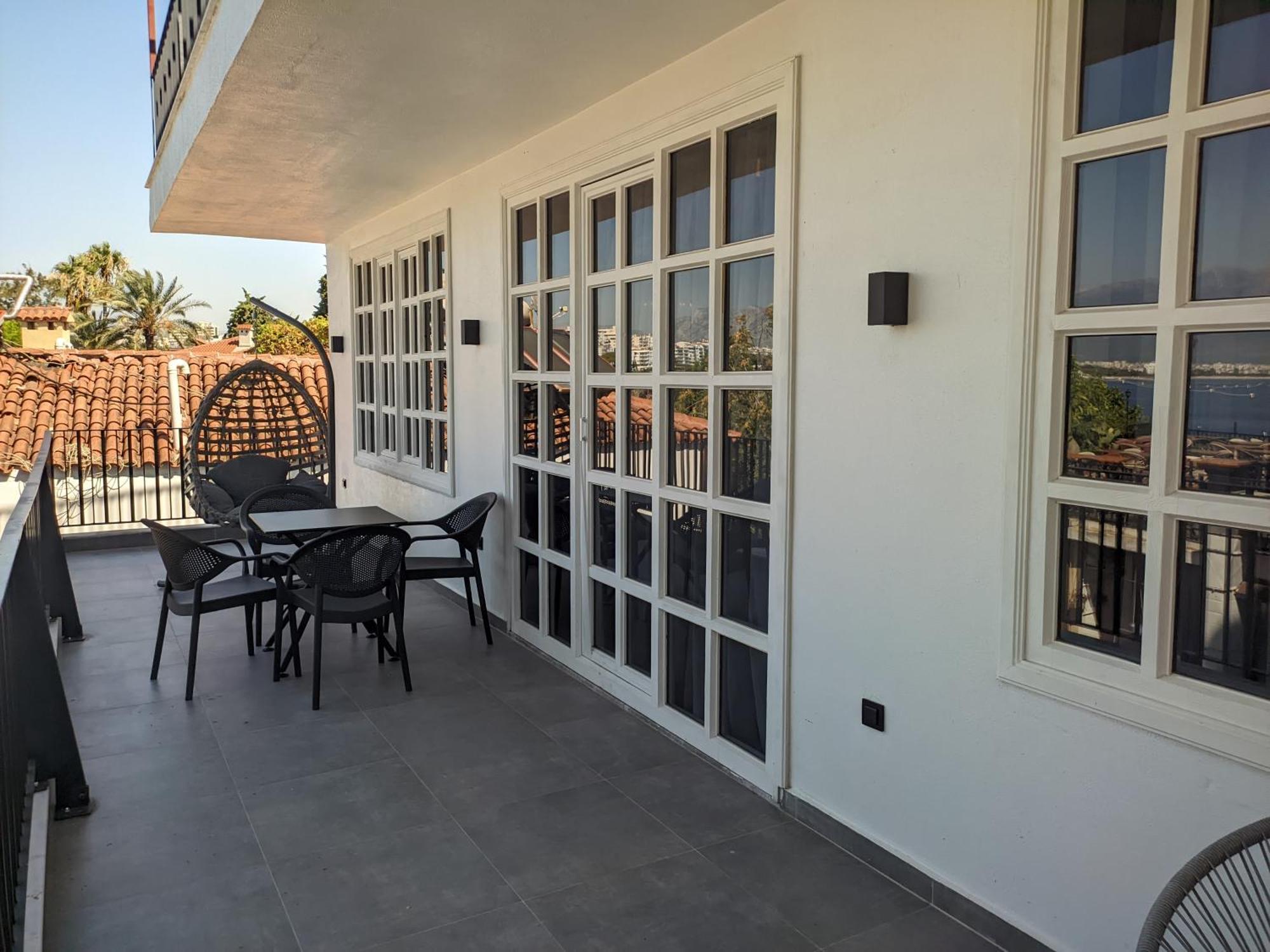 Royal Hayat Hotel Old Town Antalya Exteriör bild